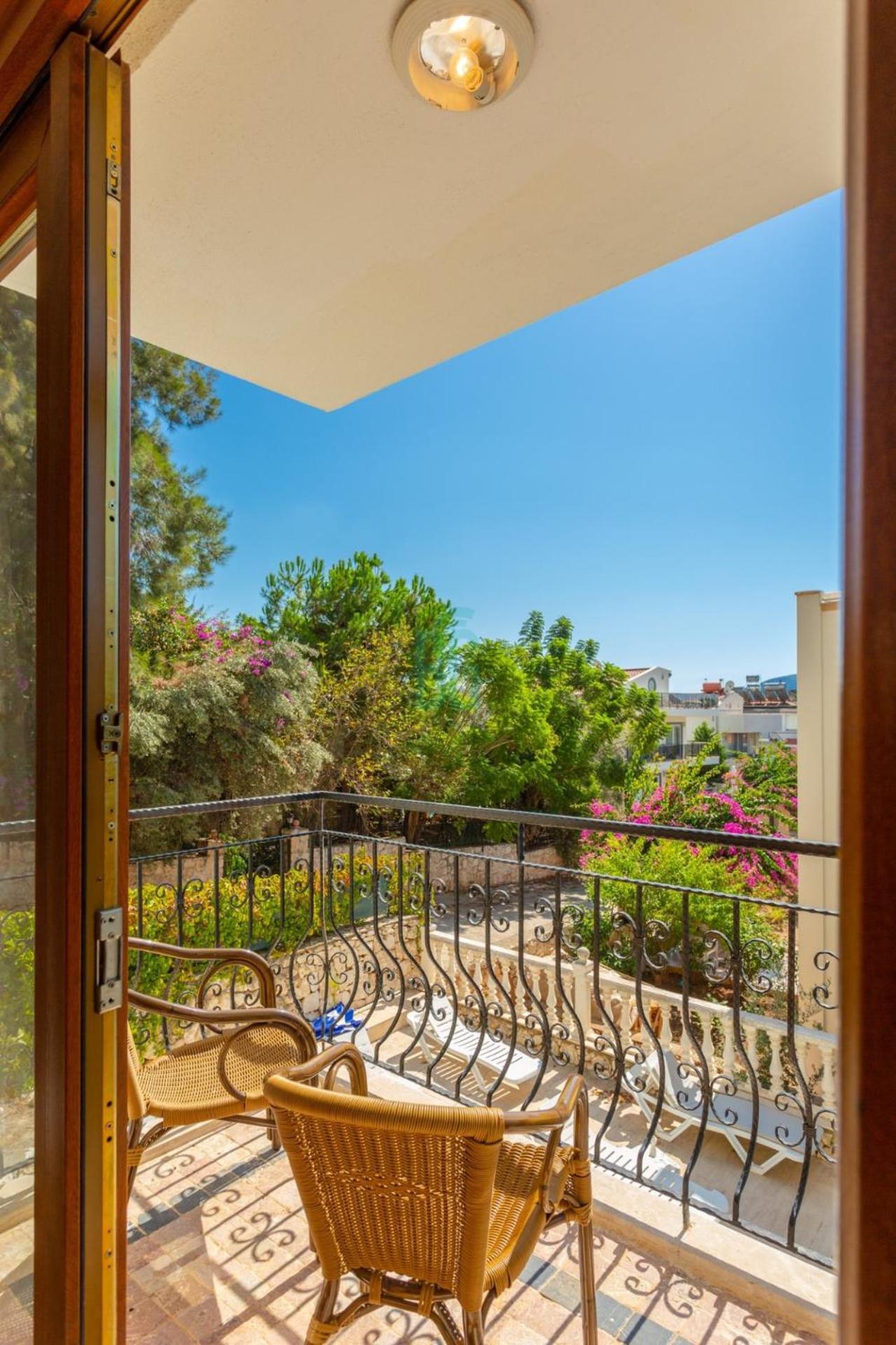 Bg Villas & Aparts Kaş Exteriör bild